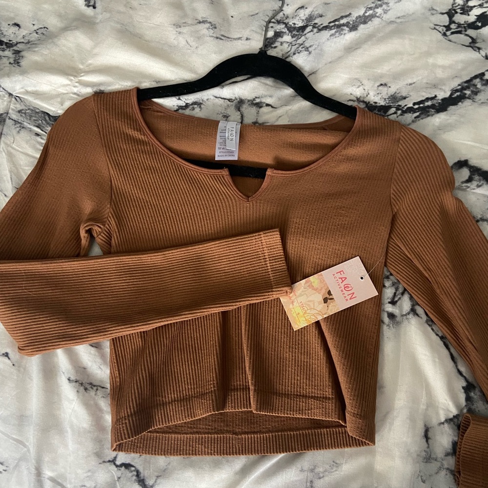 Ribbed crop top